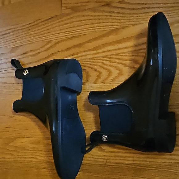 MICHAEL Michael Kors rain boots - Picture 7 of 7